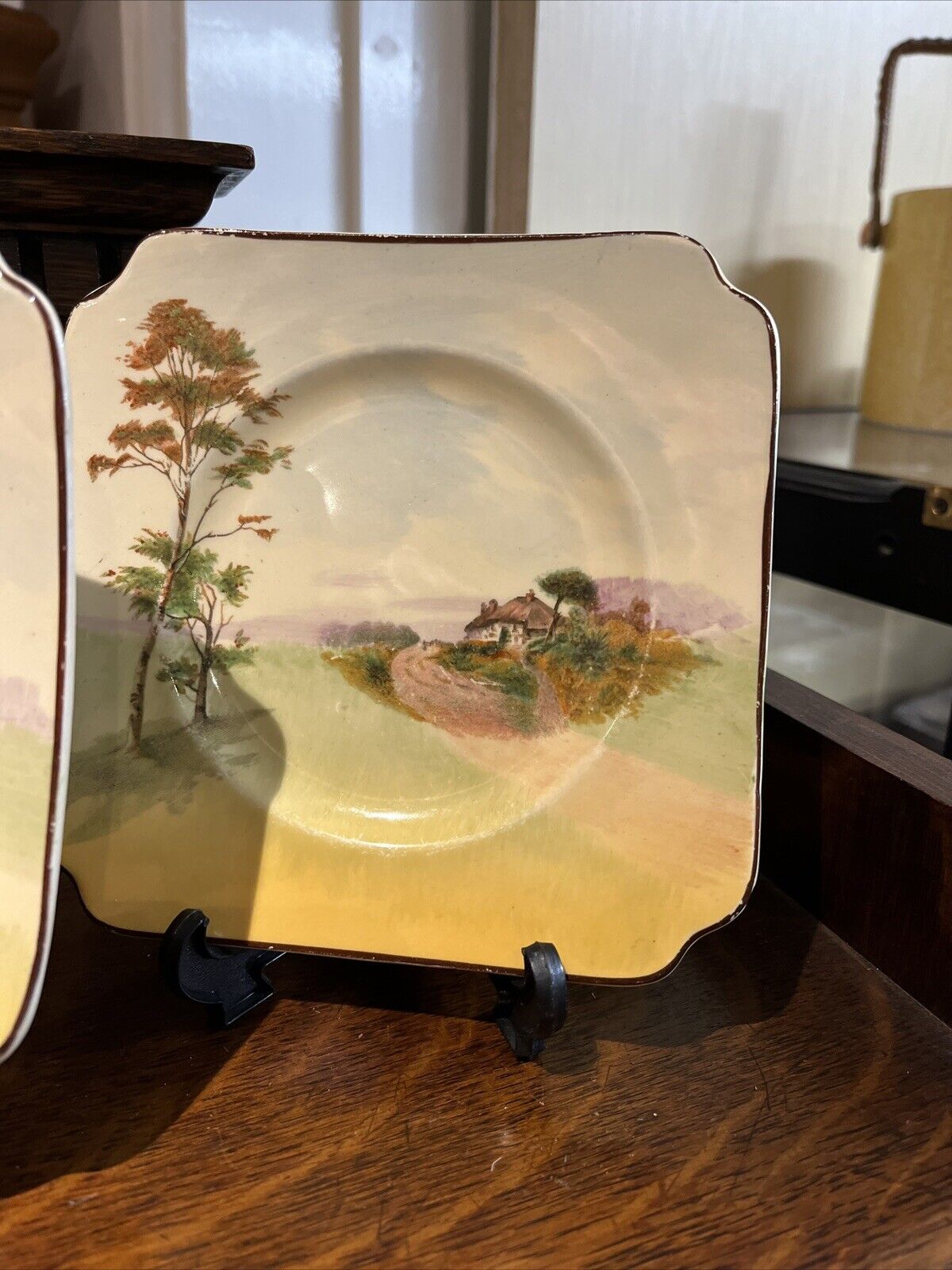 Set Of 6 Royal Doulton English Cottages Series Plates