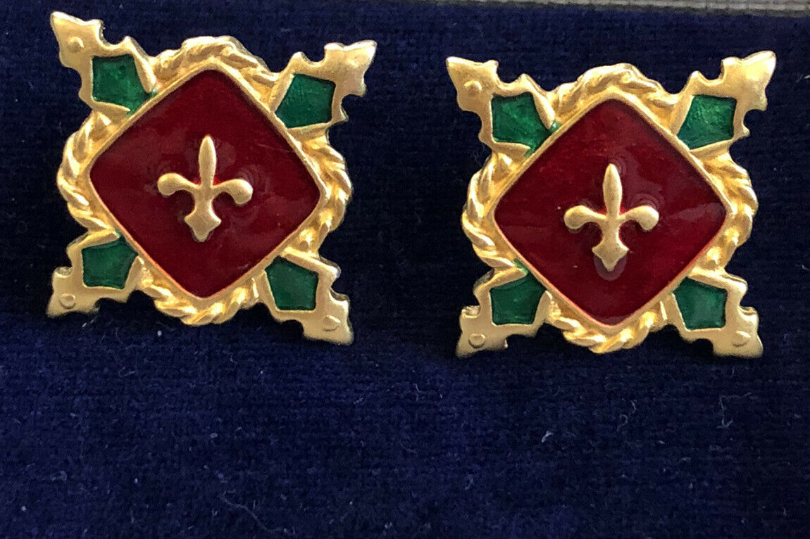 Vintage Gold Tone Red Green Enamel Pierced Earrings