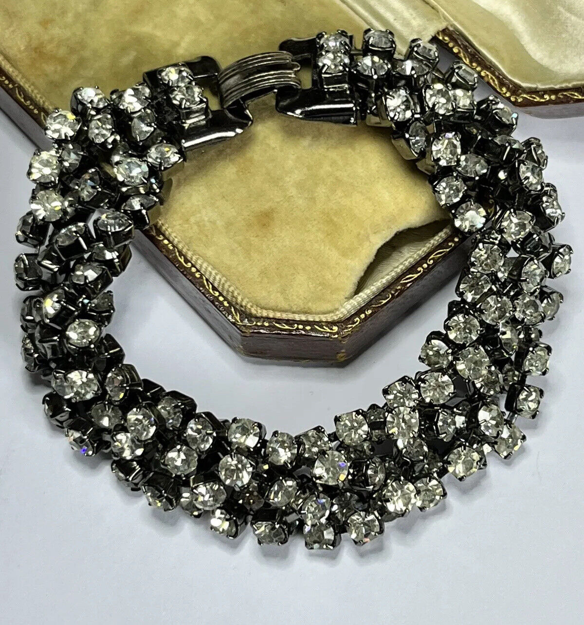 Vintage Silver Tone Diamanté Cluster Style Bracelet