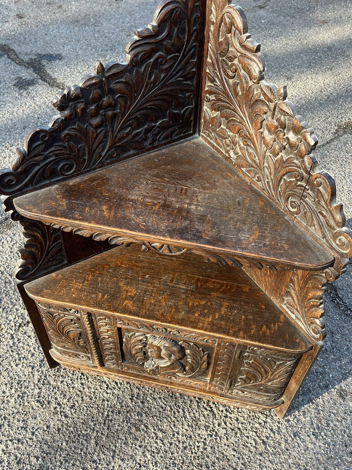 Victorian Corner Wall Cabinet, In Oak With Fine Carved Figure And Decoration.