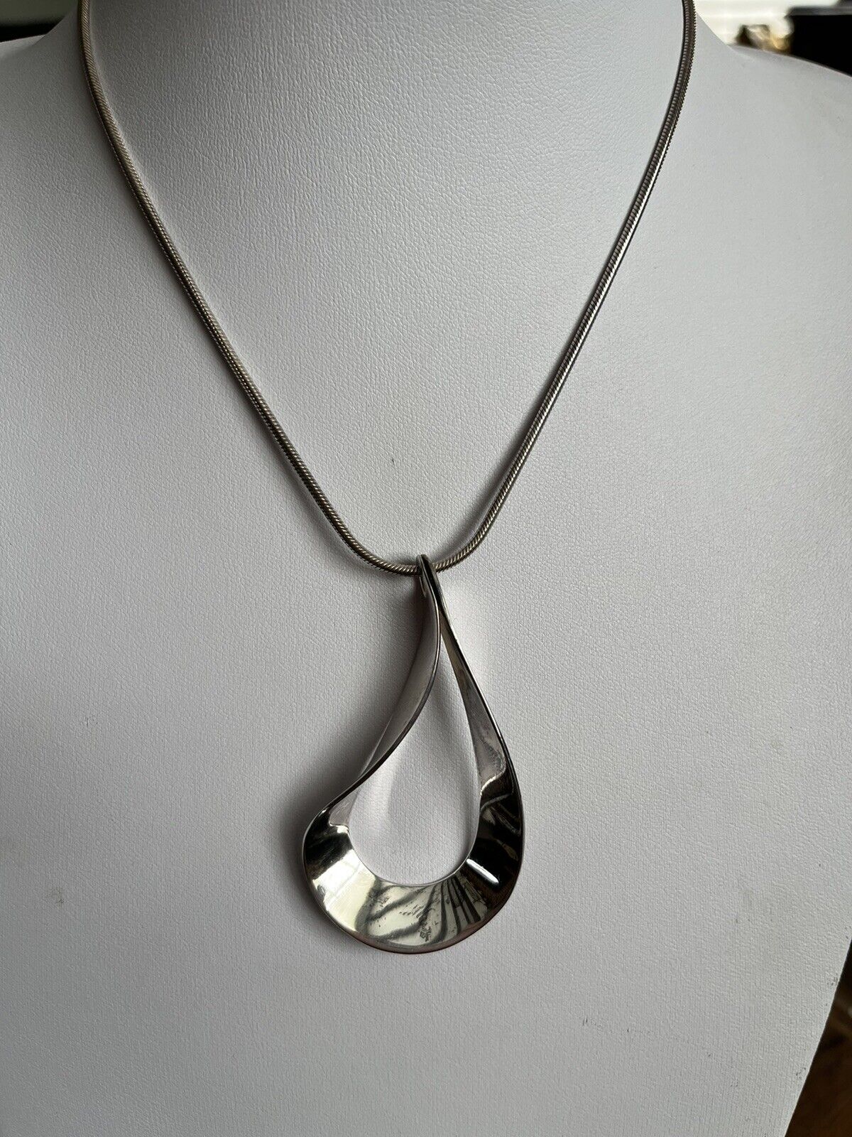 Vintage Silver 925 Modernist Pendant Necklace 23.70g