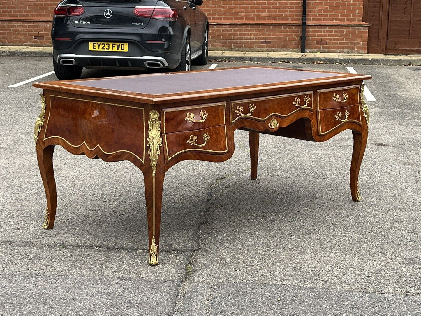 French Style Desk, Inlaid Kingswood With Brass Decoration, Very Impressive.