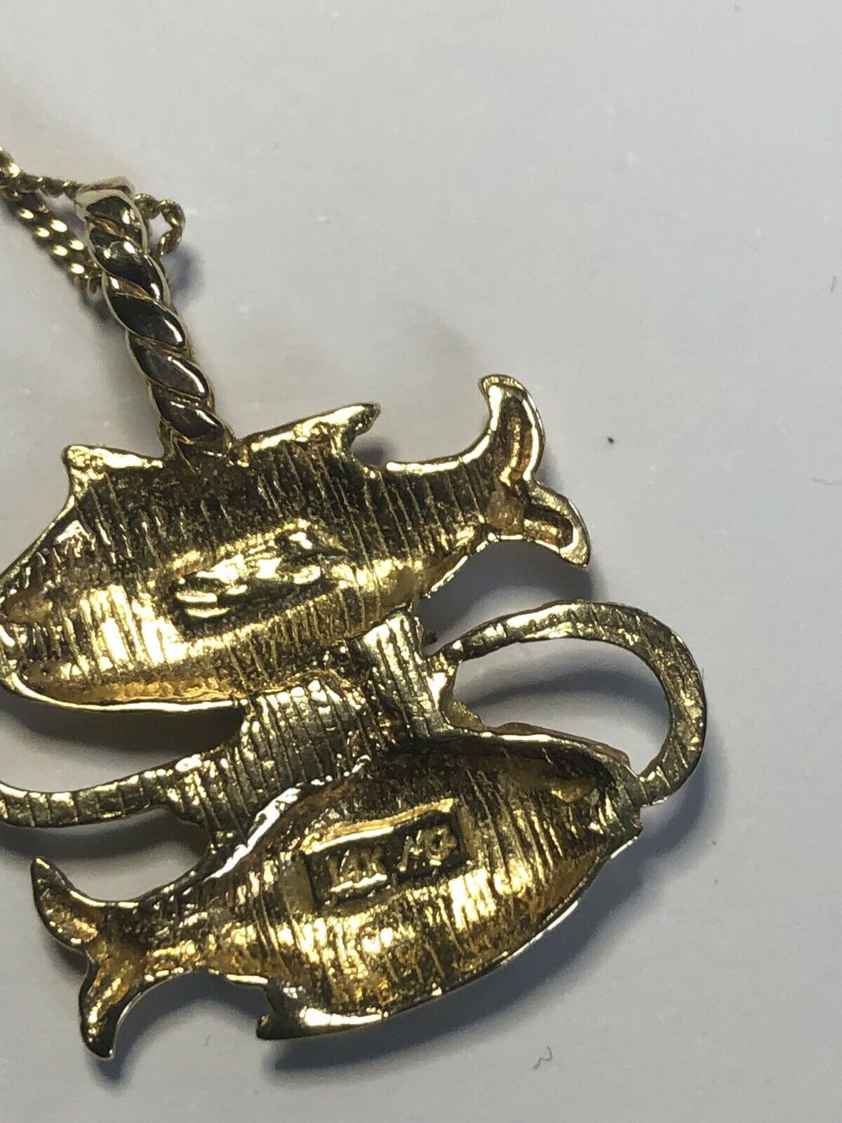 Vintage 14ct Gold Pisces Fishes Pendant Necklace 9ct Chain