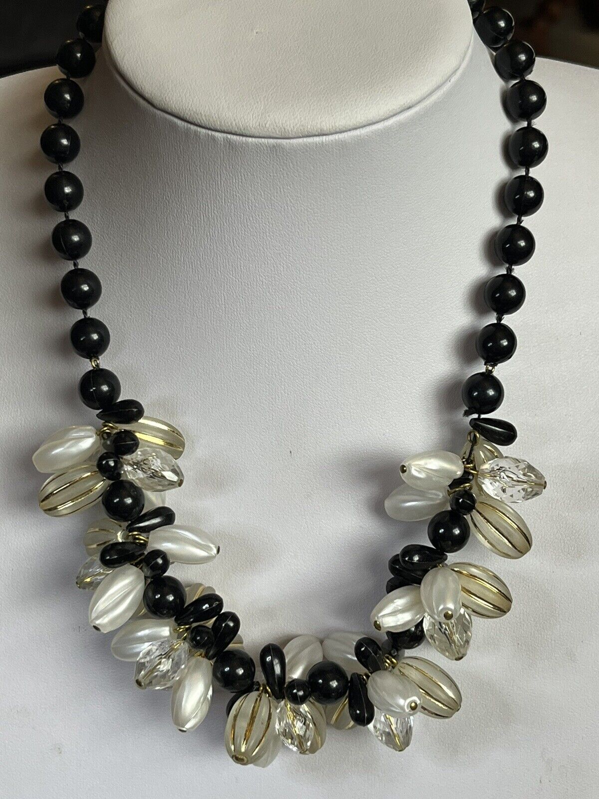 Vintage 1980s Clear Black Gold Beaded Necklace