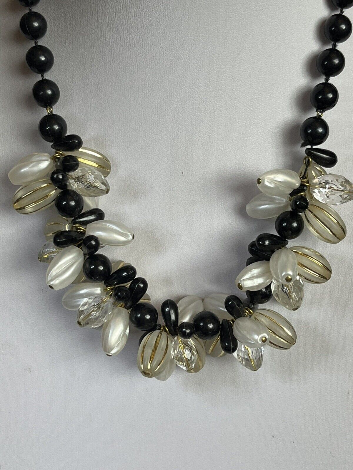 Vintage 1980s Clear Black Gold Beaded Necklace