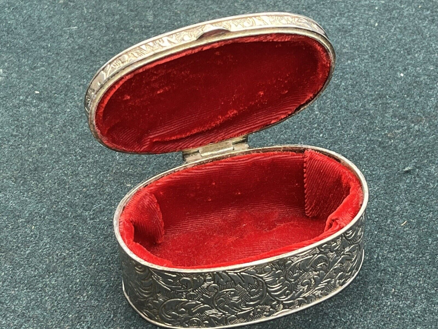 Silver Plate Trinket Box.