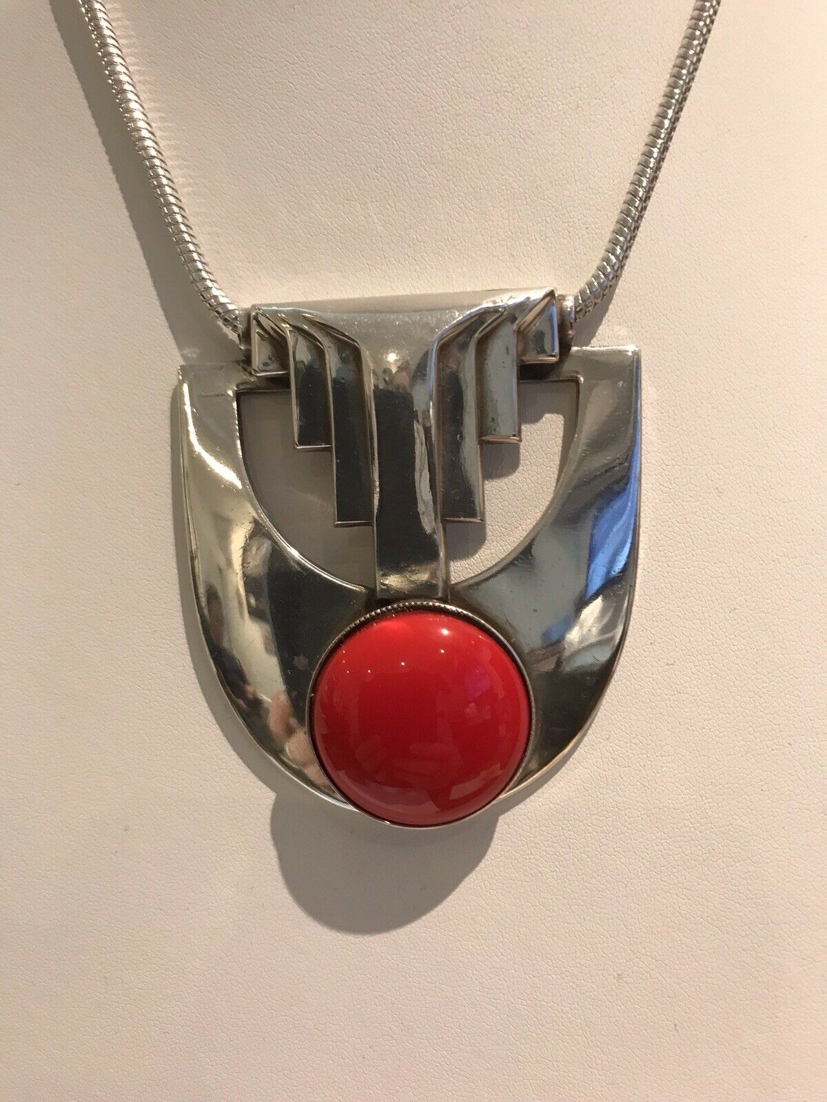 Silver Tone Metal And Red Cabochon Necklace