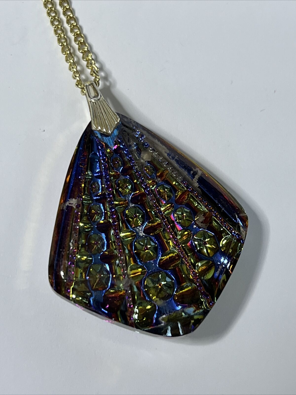 Vintage Multicoloured Lucite Reverse Carved Pendant Necklace