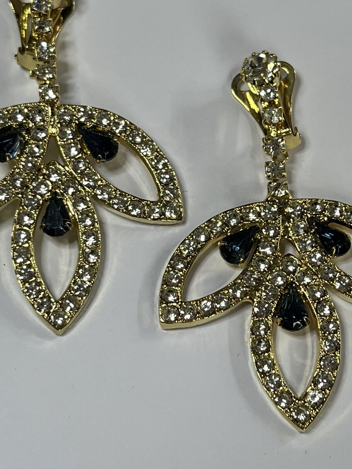 Vintage Gold Tone Blue Clear Diamanté Drop Clip On Earrings