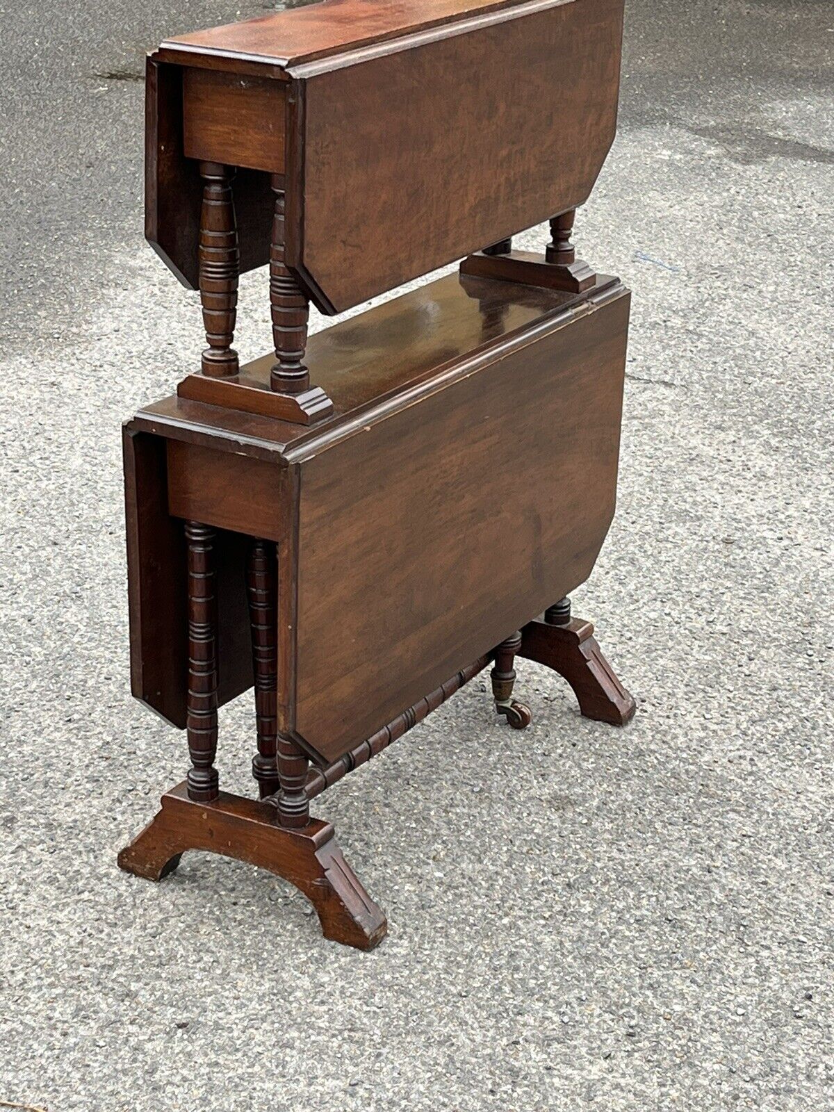 Victorian Mahogany 2 Tier Folding Sutherland Afternoon Tea Table