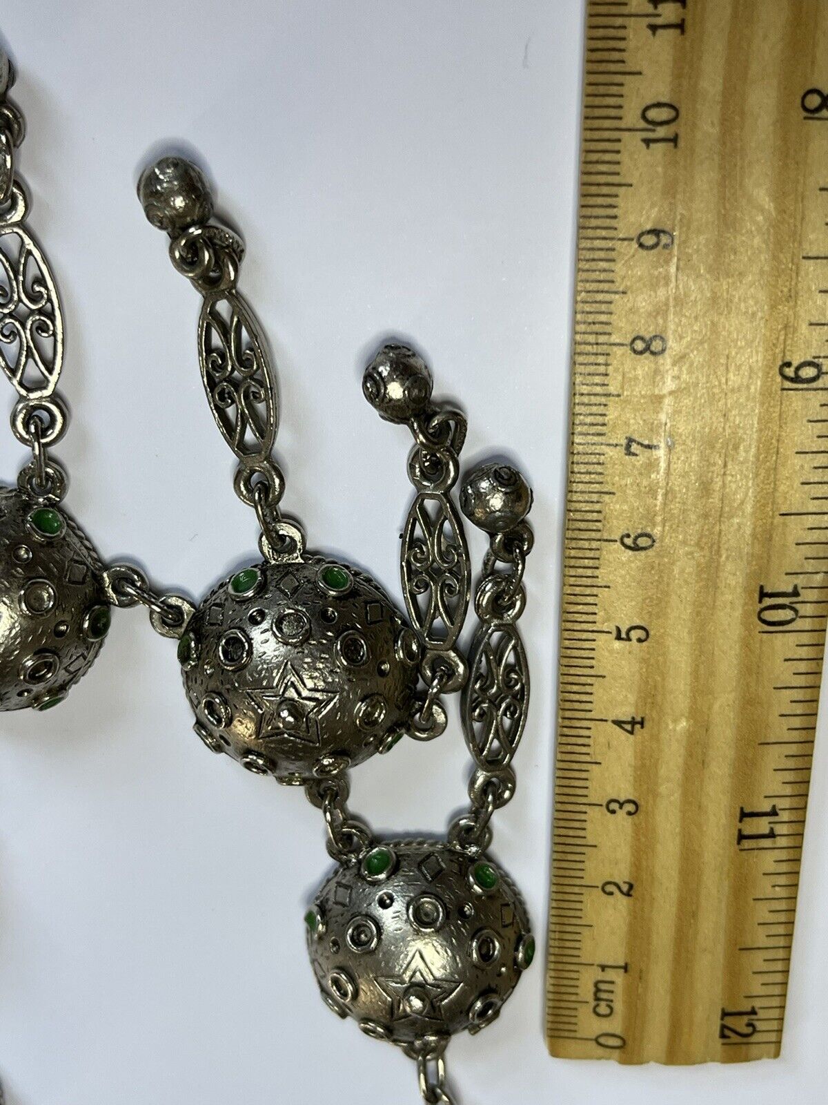 Vintage Silver Tone Stars Detailed Green Enamel Drop Necklace