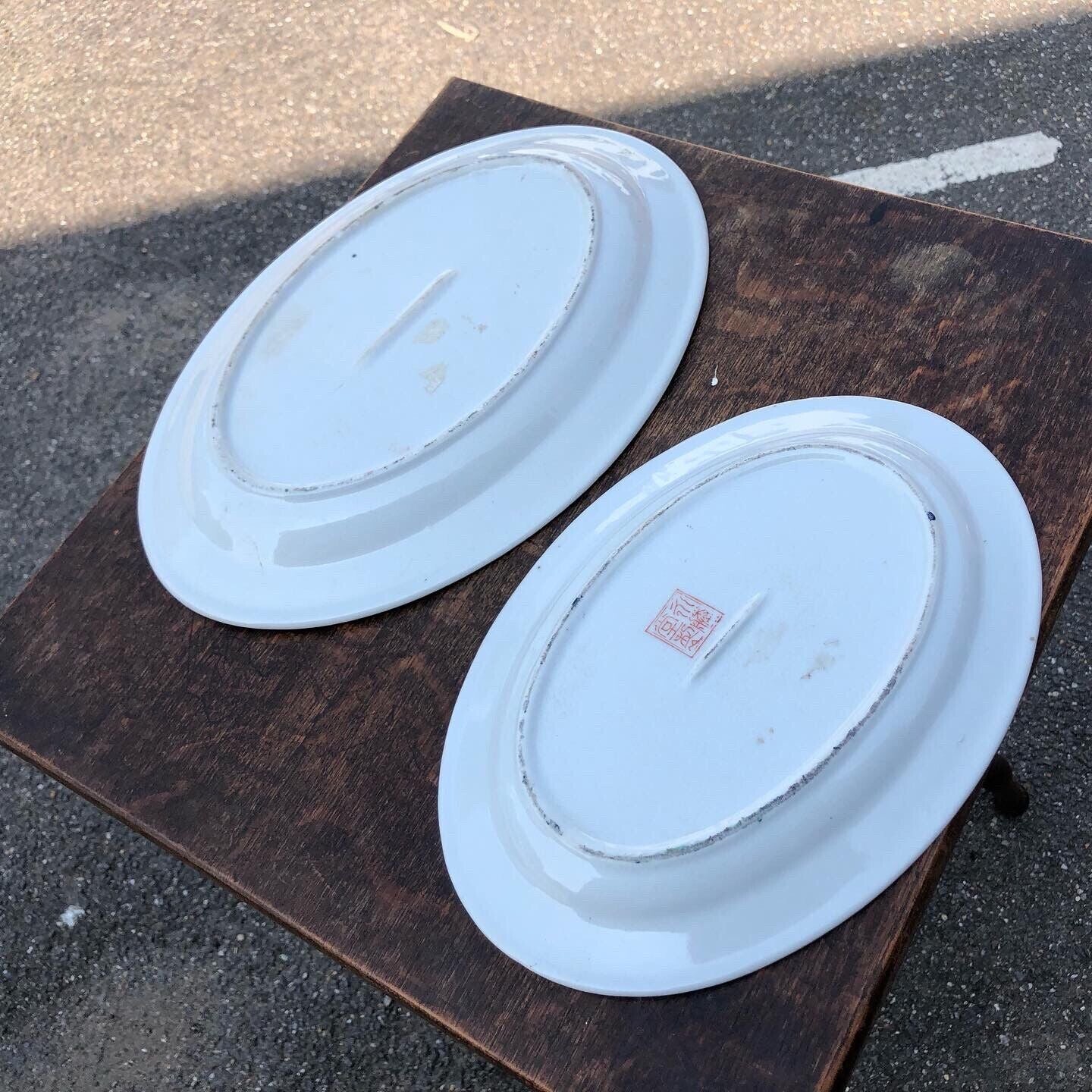 Set Of 3 Exhibition Plates And Matching Bowl.