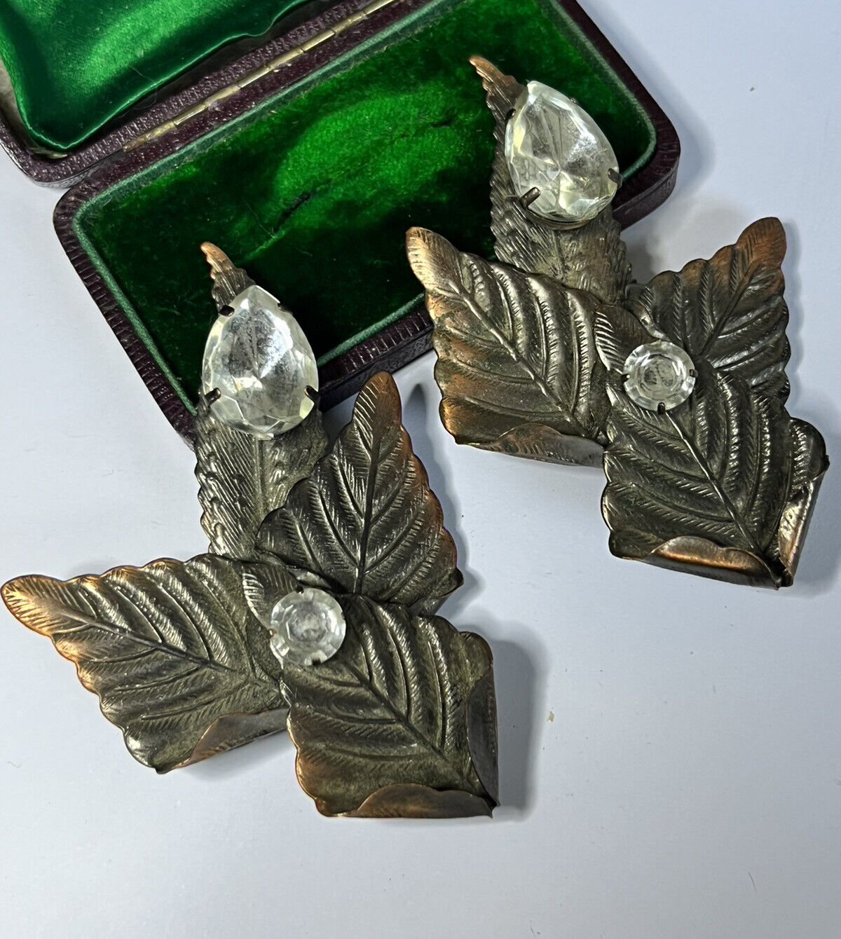 Vintage Statement Detailed Leaves Diamanté Clip On Earrings