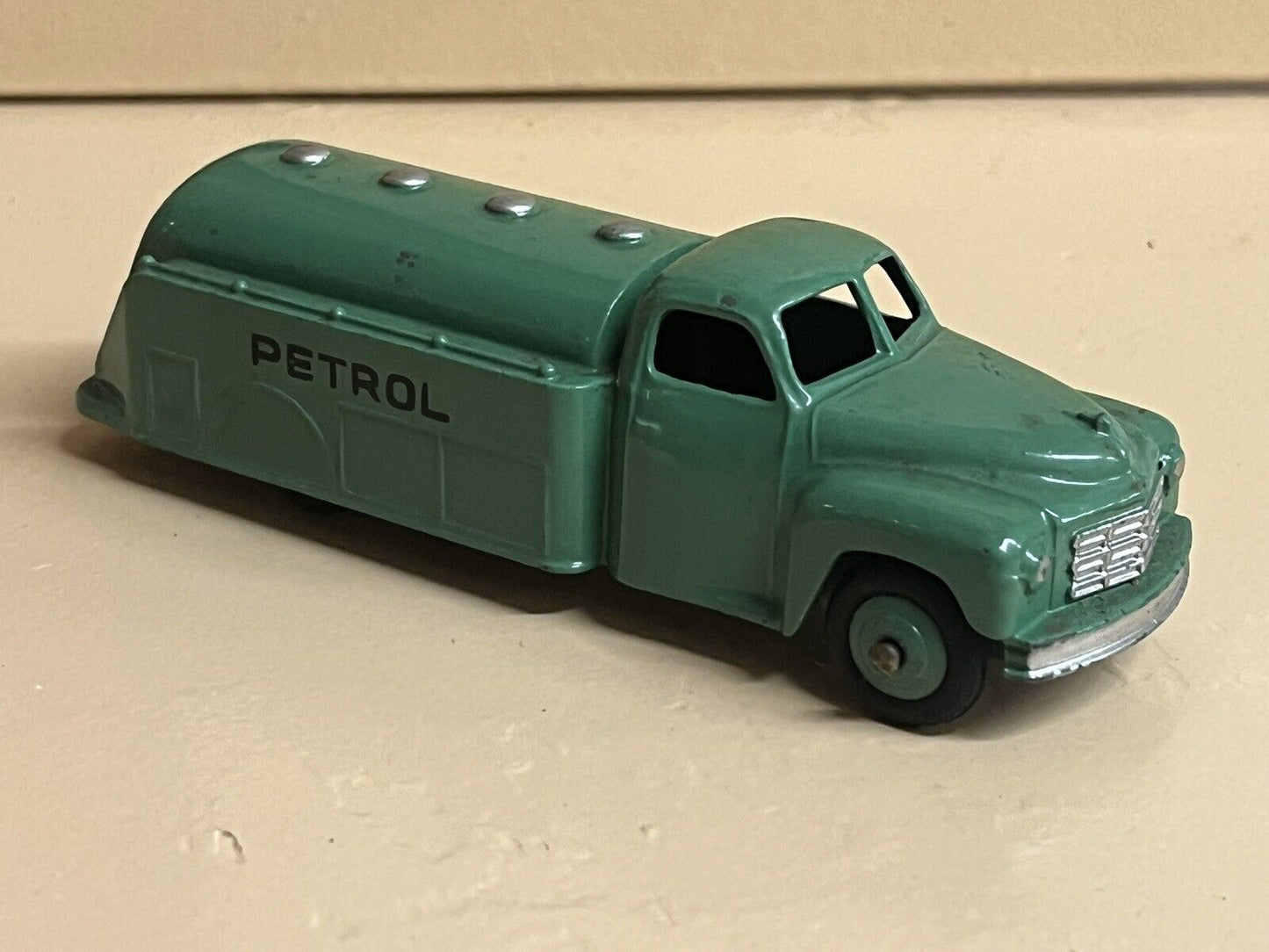 Dinky Toys Petrol Tanker