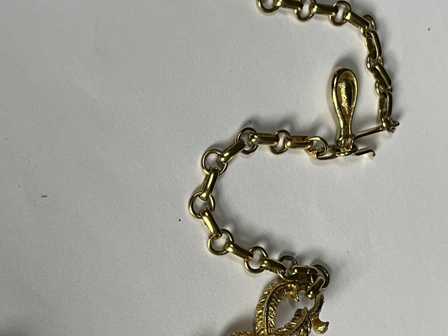 Vintage Signed Gold Tone Etruscan Leaves Necklace