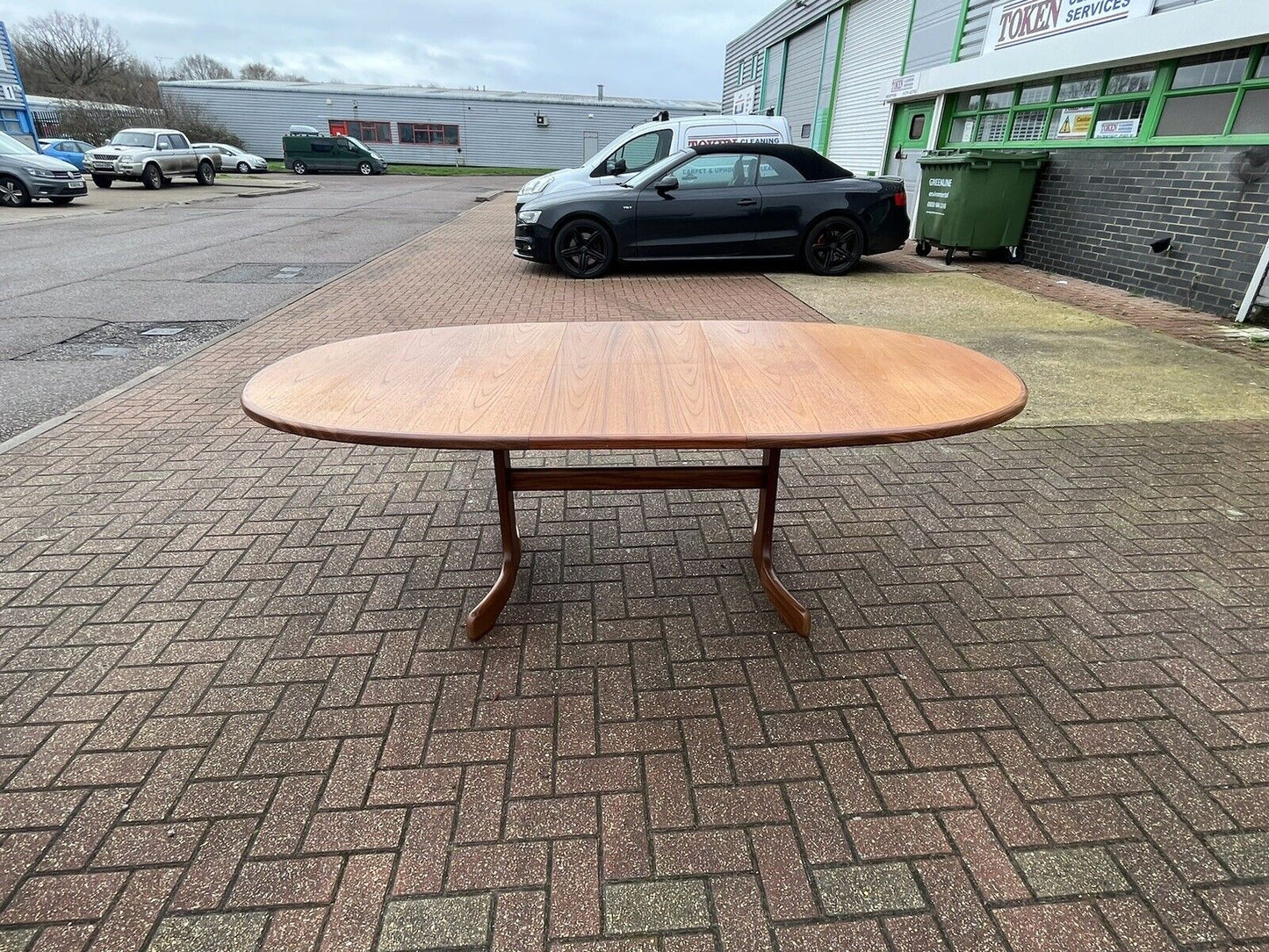 Mid Century G-Plan Extending Dining Table & Chairs